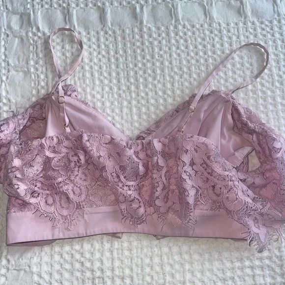 revolve NBD x Navan pink/lilac crop top - Picture 4 of 4